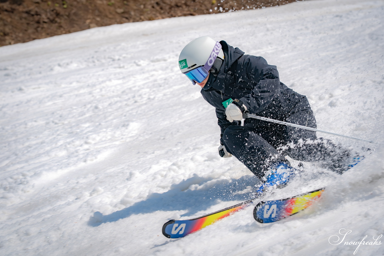 キロロリゾート｜ポカポカ陽気で絶好の春スキー日和♪こんな日は、みんなで思いっきり春雪を満喫しましょう！